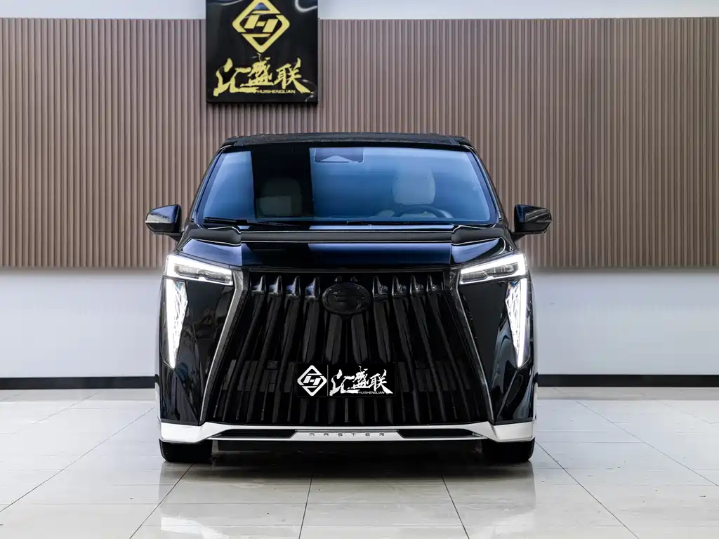 TRUMPCHI M8 2023
