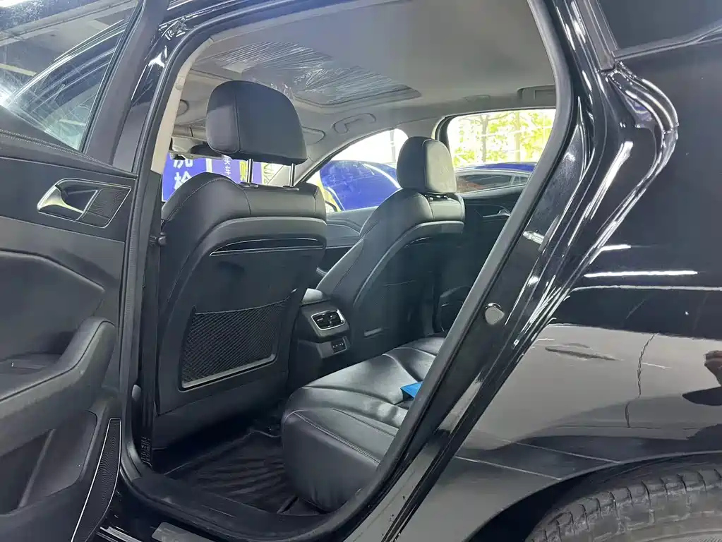 HONGQI H5 2020