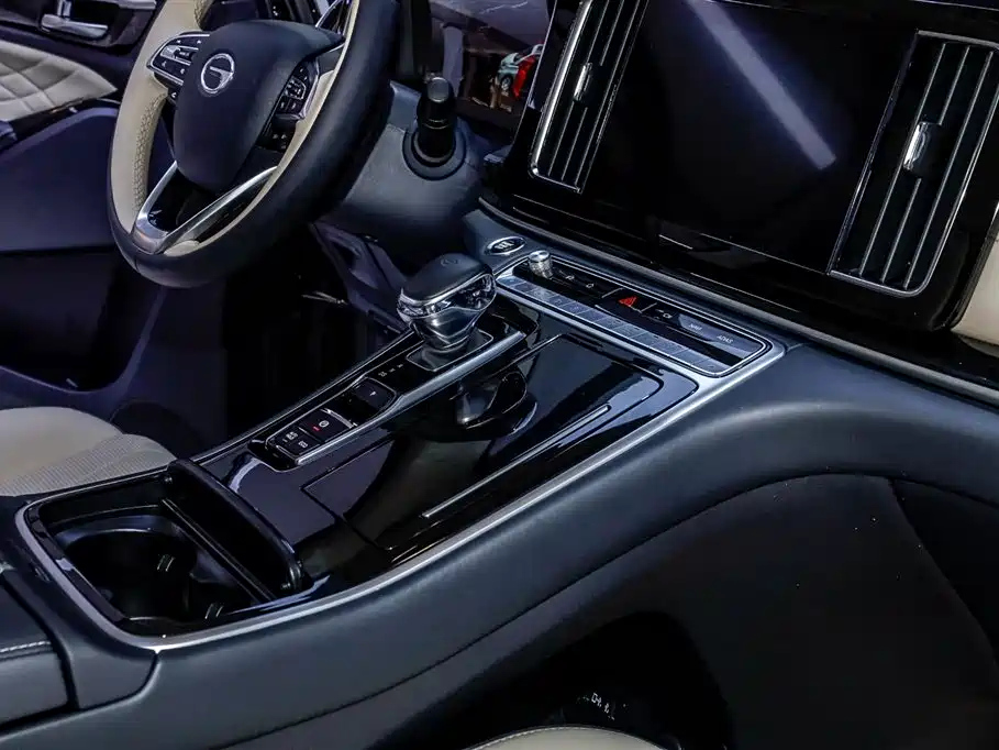 TRUMPCHI M8 2023