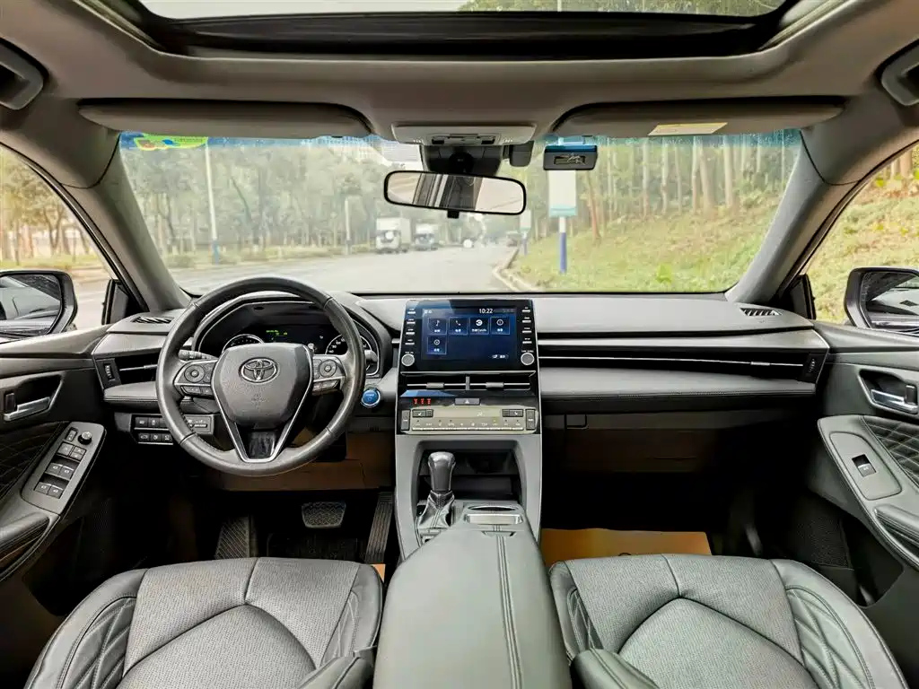 TOYOTA AVALON 2021