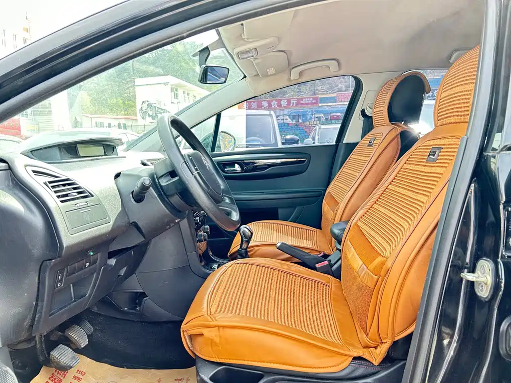 CITROEN C-QUATRE 2014