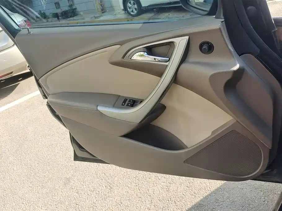 BUICK EXCELLE 2013