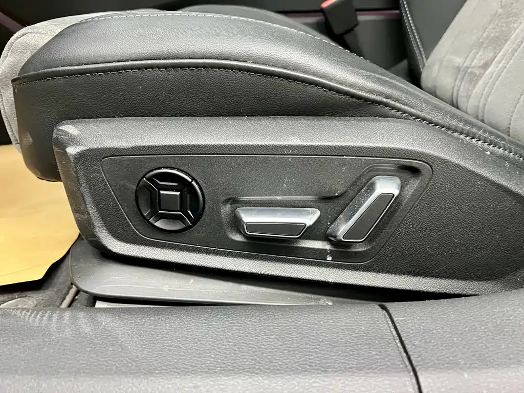 AUDI A6L 2023