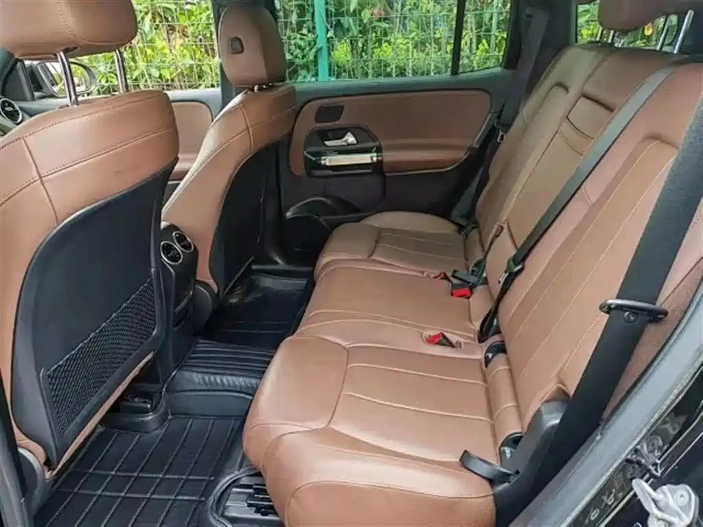 MERCEDES BENZ GLB 2020