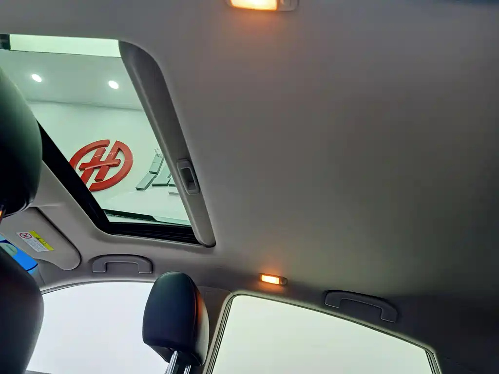 NISSAN TEANA 2018