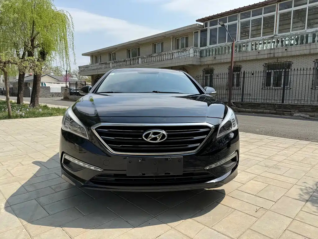 HYUNDAI SONATA 2015