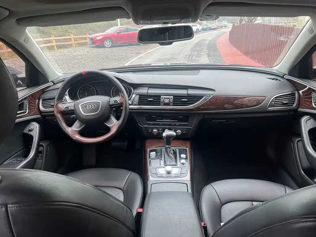 AUDI A6L 2014