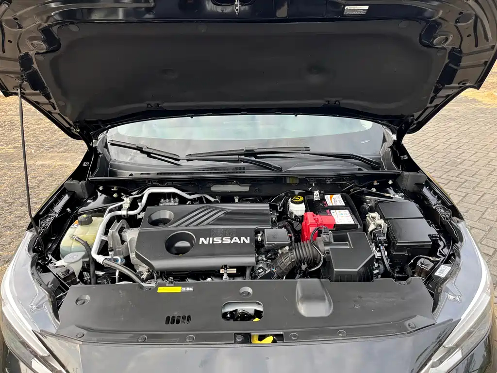 NISSAN SYLPHY 2020