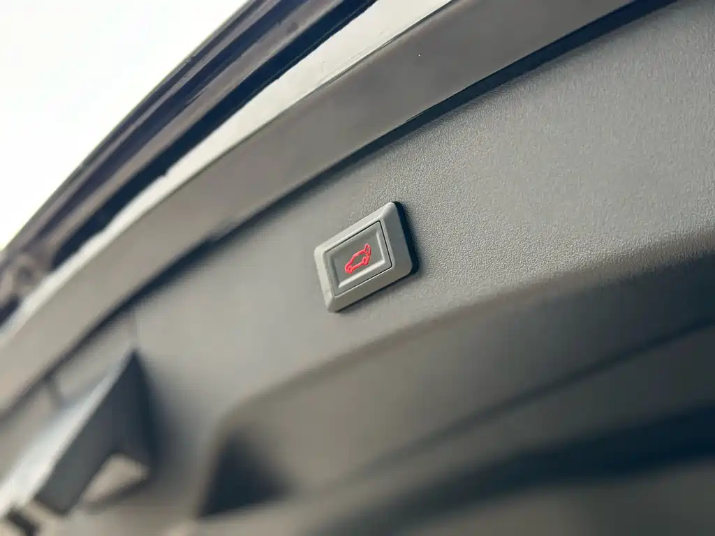 LYNK&CO 02 HATCHBACK 2021