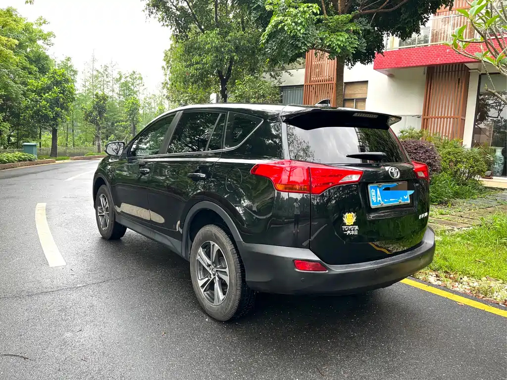 TOYOTA RAV4 RONGFANG 2016