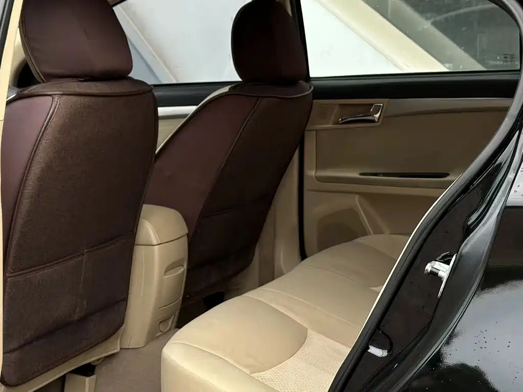 ROEWE 350 2015