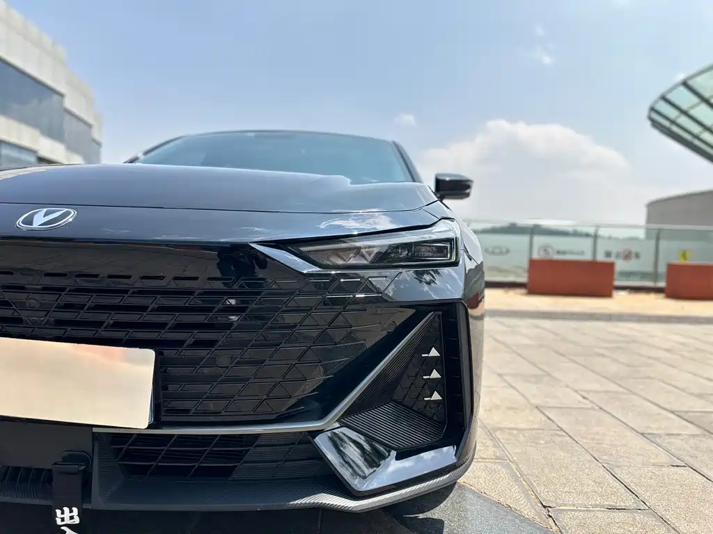 CHANGAN UNI-V 2022