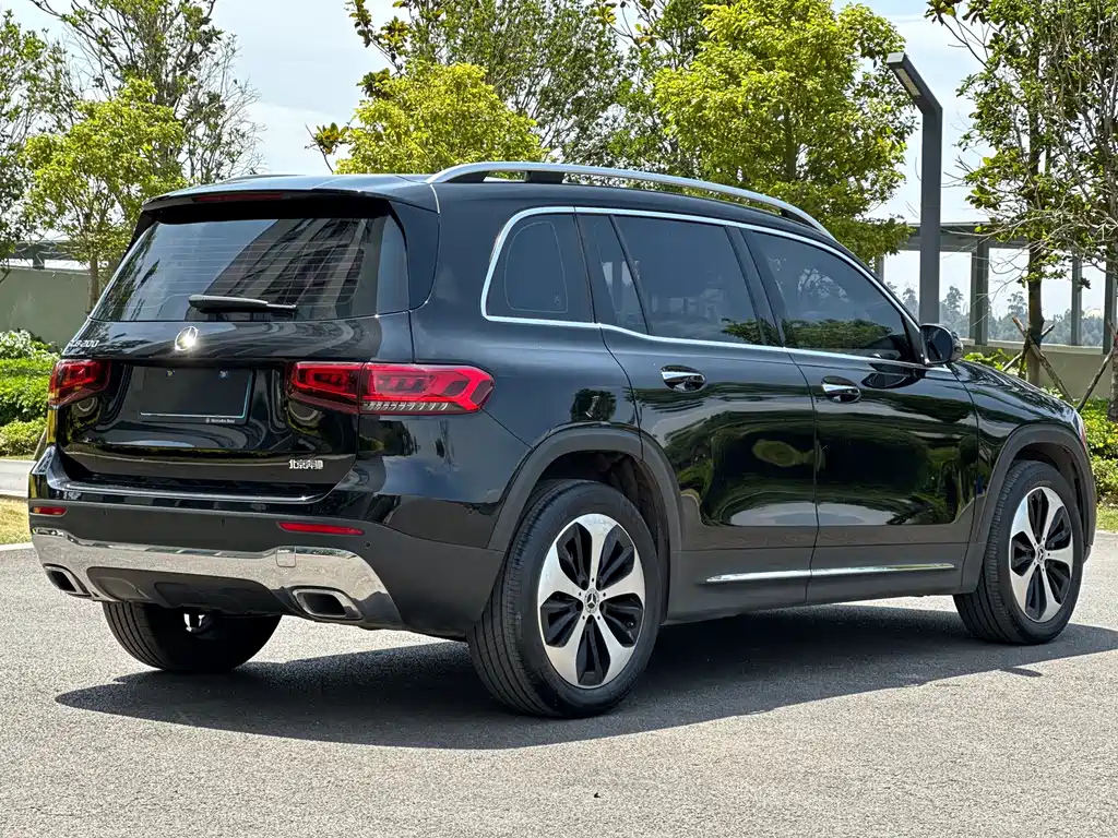 MERCEDES BENZ GLB 2020