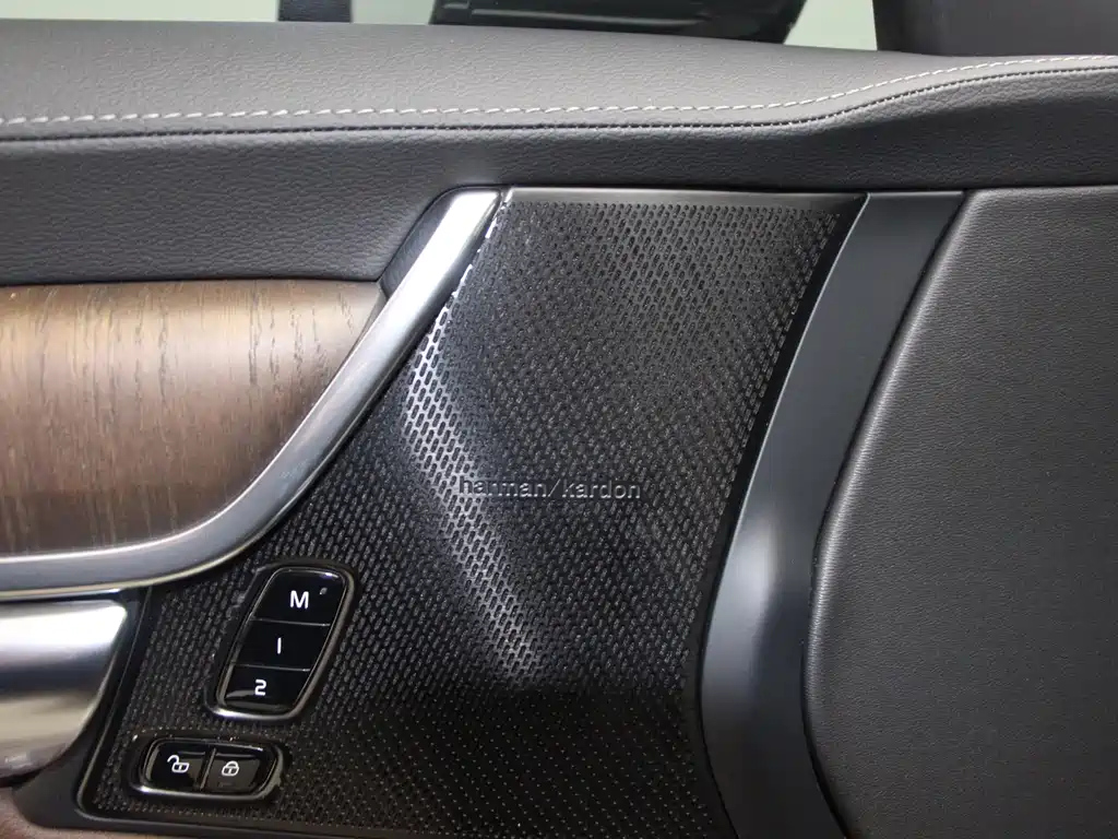 VOLVO S90 2021