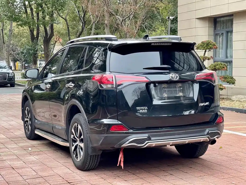 TOYOTA RAV4 RONGFANG 2018