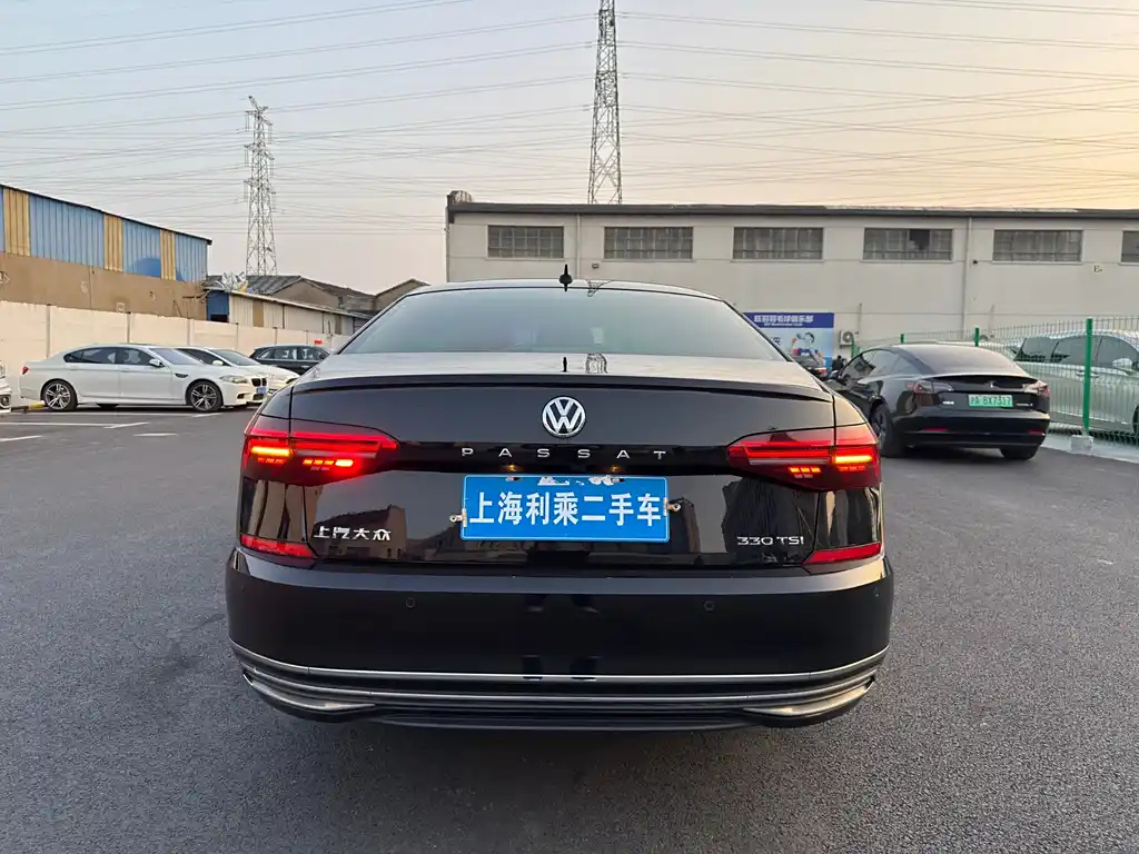 VOLKSWAGEN PASSAT 2020