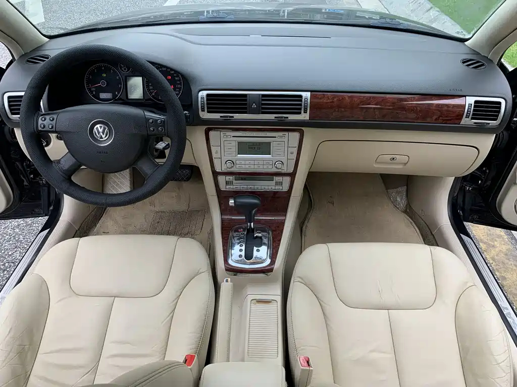 VOLKSWAGEN OTHER 2011