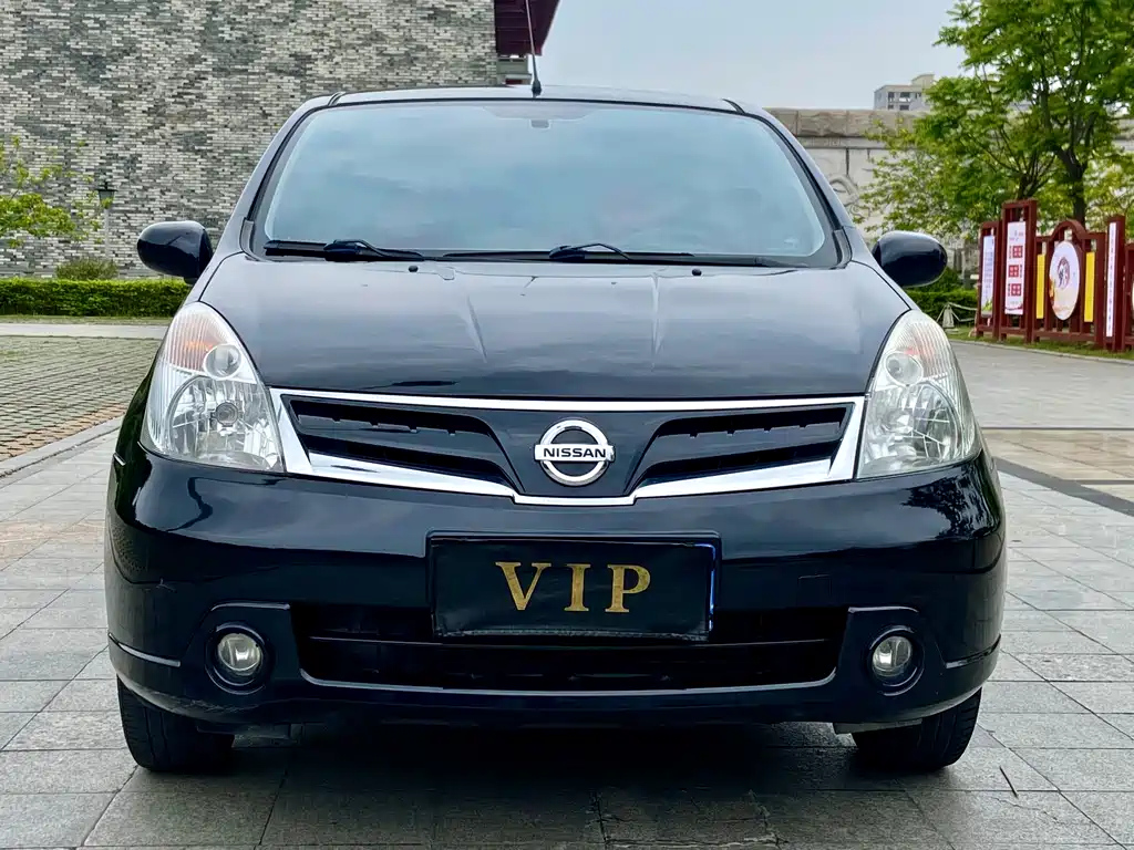 Аукционный лист NISSAN LIVINA 2011