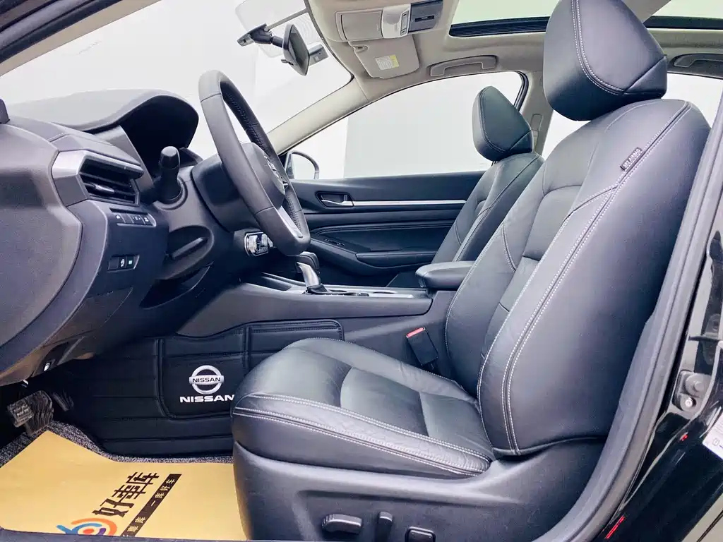 NISSAN TEANA 2019