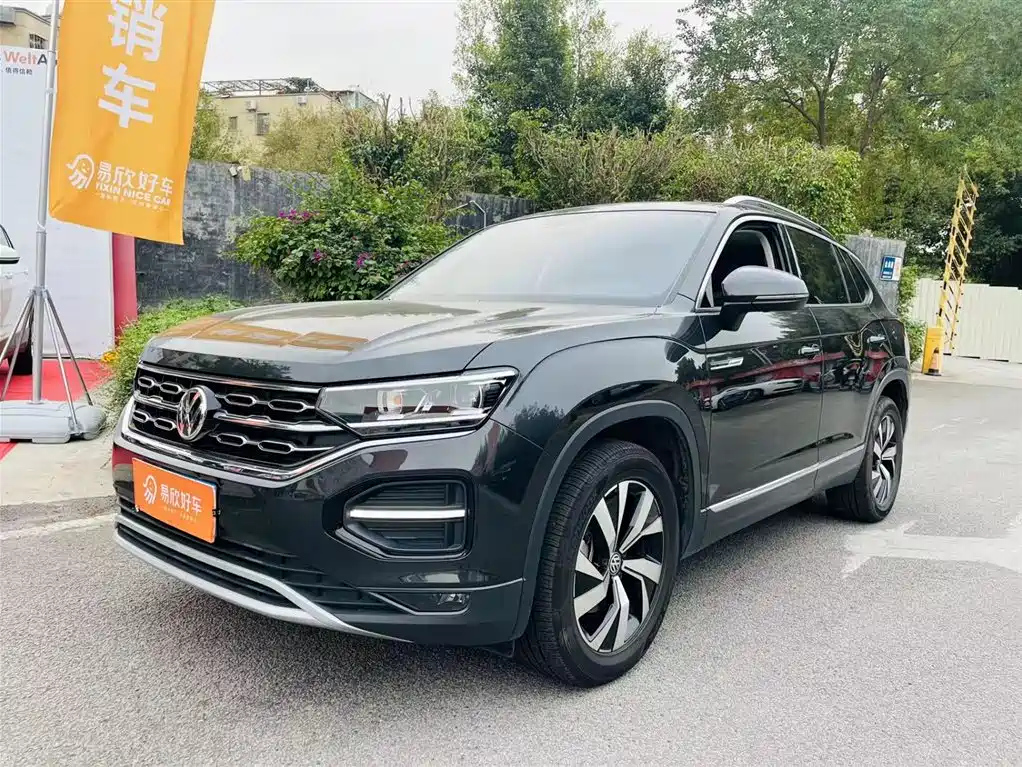 VOLKSWAGEN TAYRON 2022
