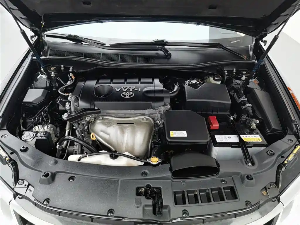 TOYOTA CAMRY 2017