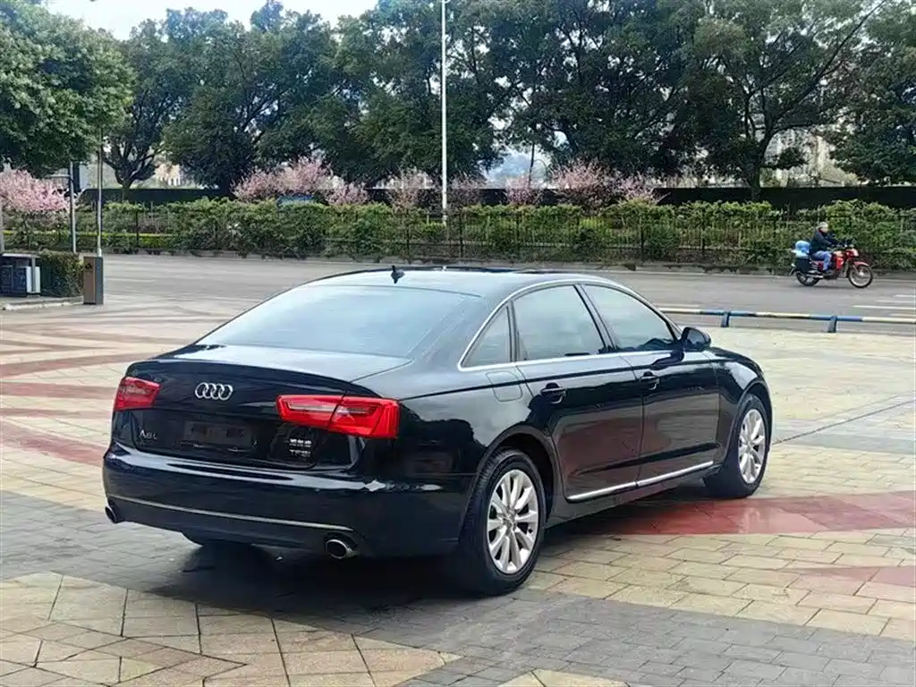 AUDI A6L 2014