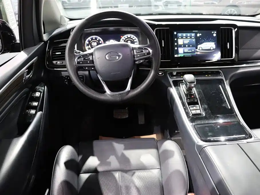 TRUMPCHI M8 2021