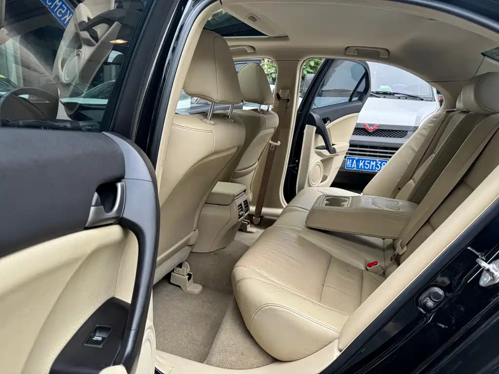 HONDA SI PLATINUM 2012