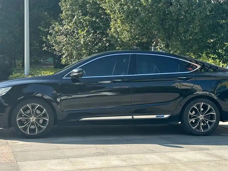 GEELY AUTO BORUI 2018