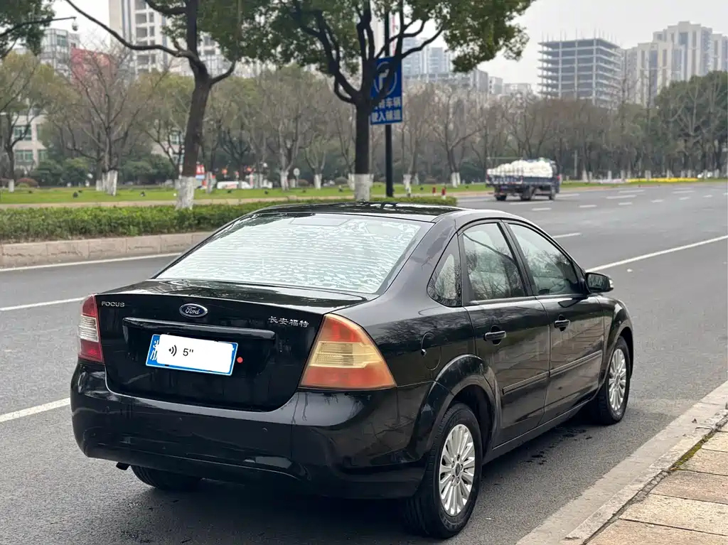 FORD FOCUS 2013