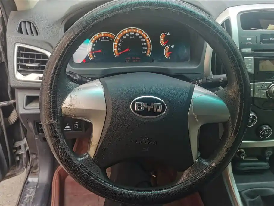 BYD F3 2016