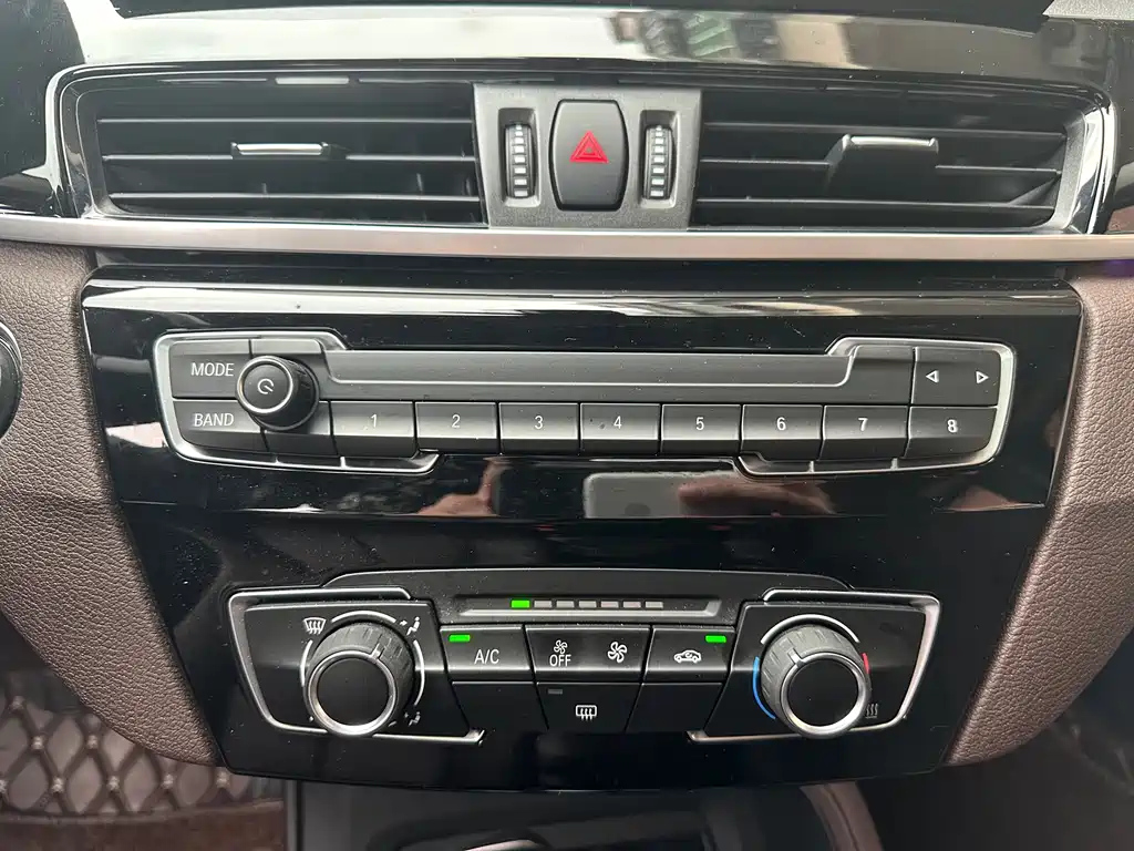 BMW X1 2021