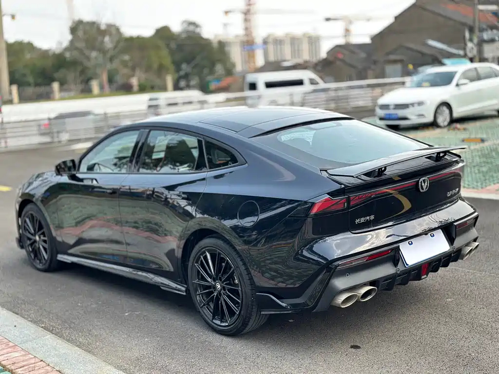 CHANGAN UNI-V 2023
