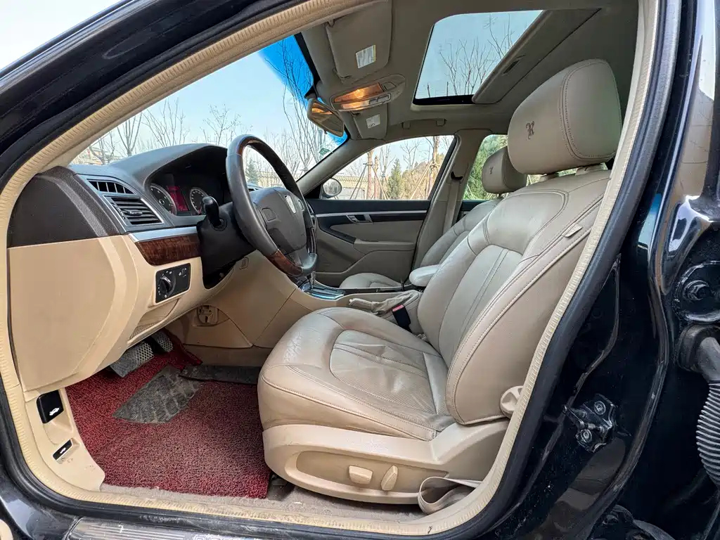 ROEWE 750 2012