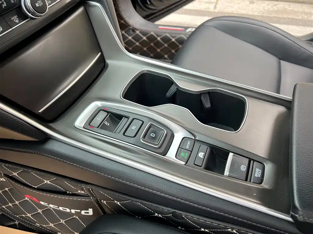 HONDA ACCORD 2018