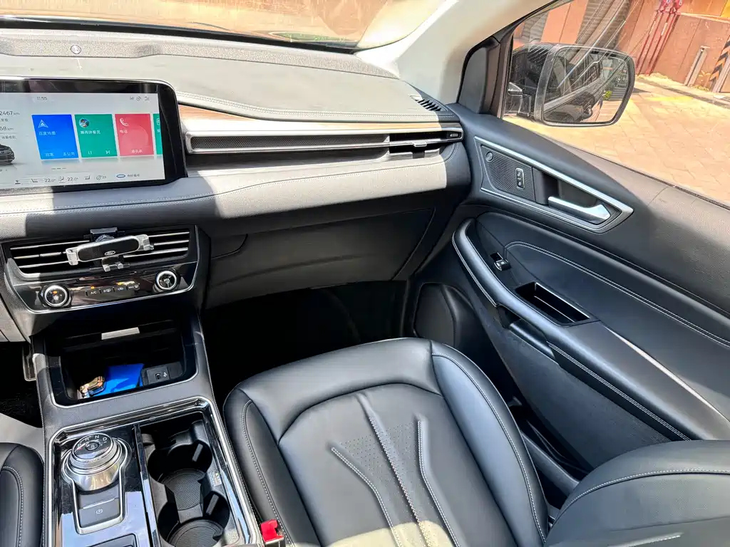 FORD EDGE 2021
