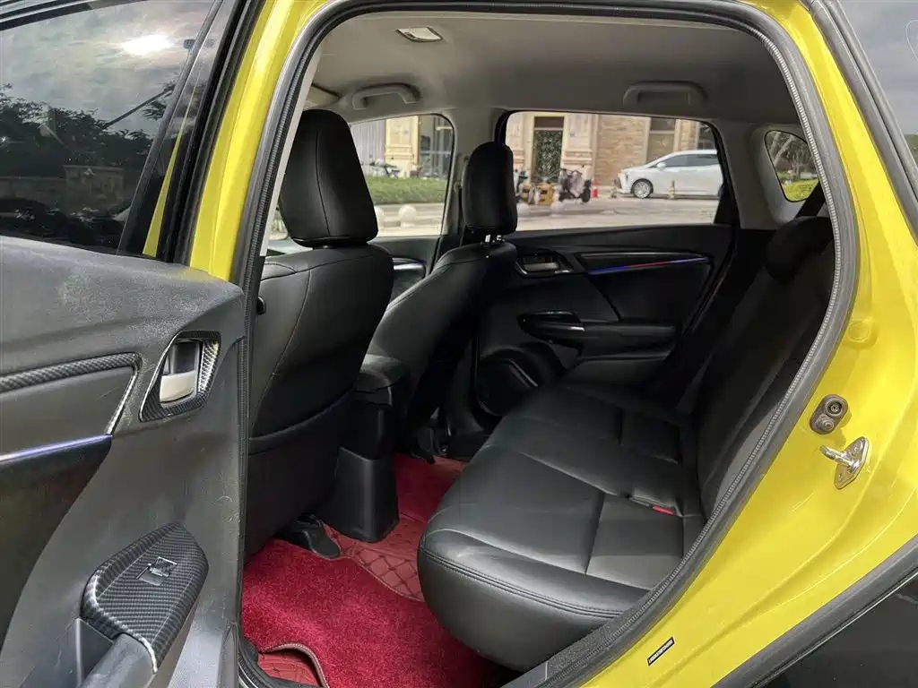 HONDA FIT 2015