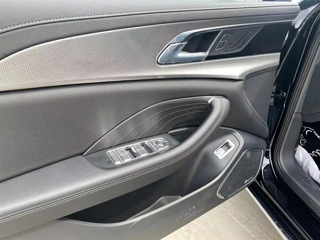 HONGQI H5 2023