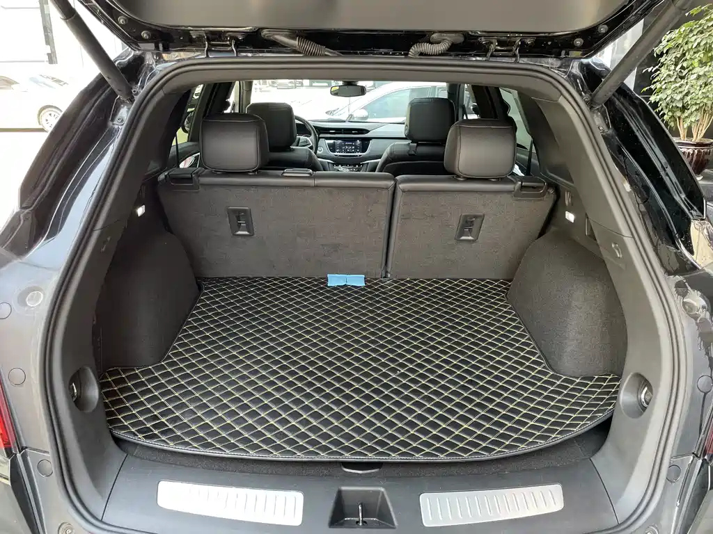CADILLAC XT5 2022