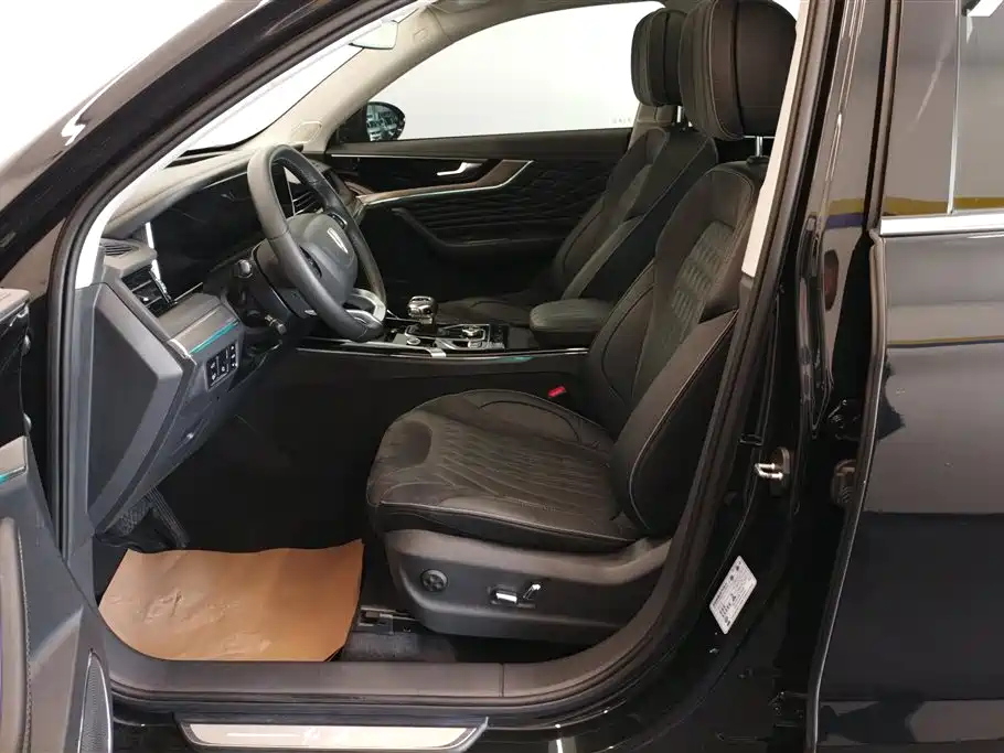 HONGQI HS5 2022