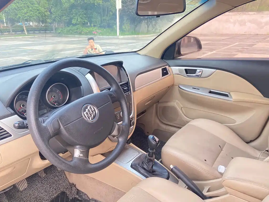 BUICK EXCELLE 2014