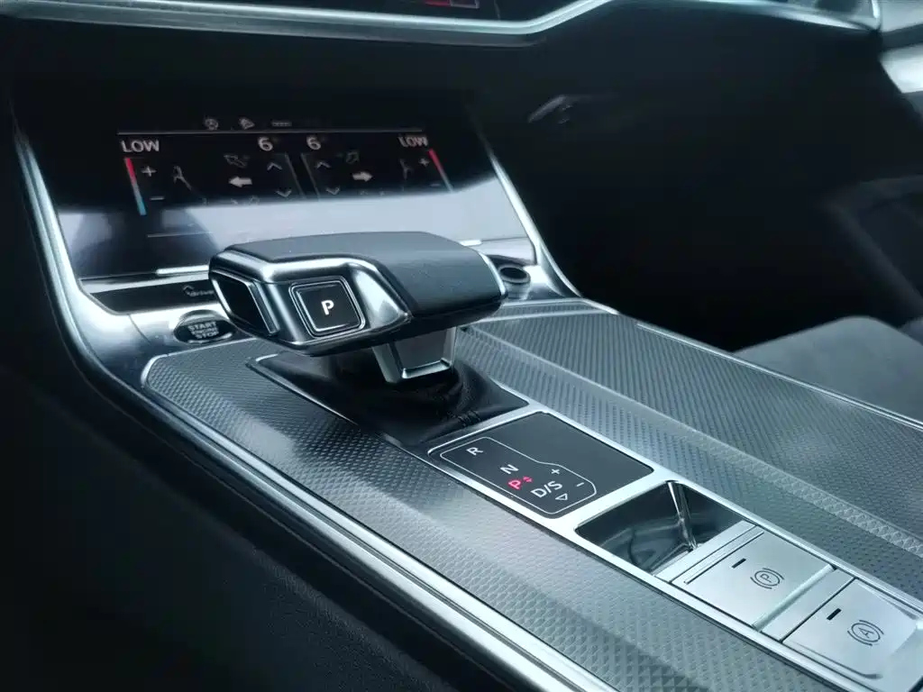 AUDI A6L 2023
