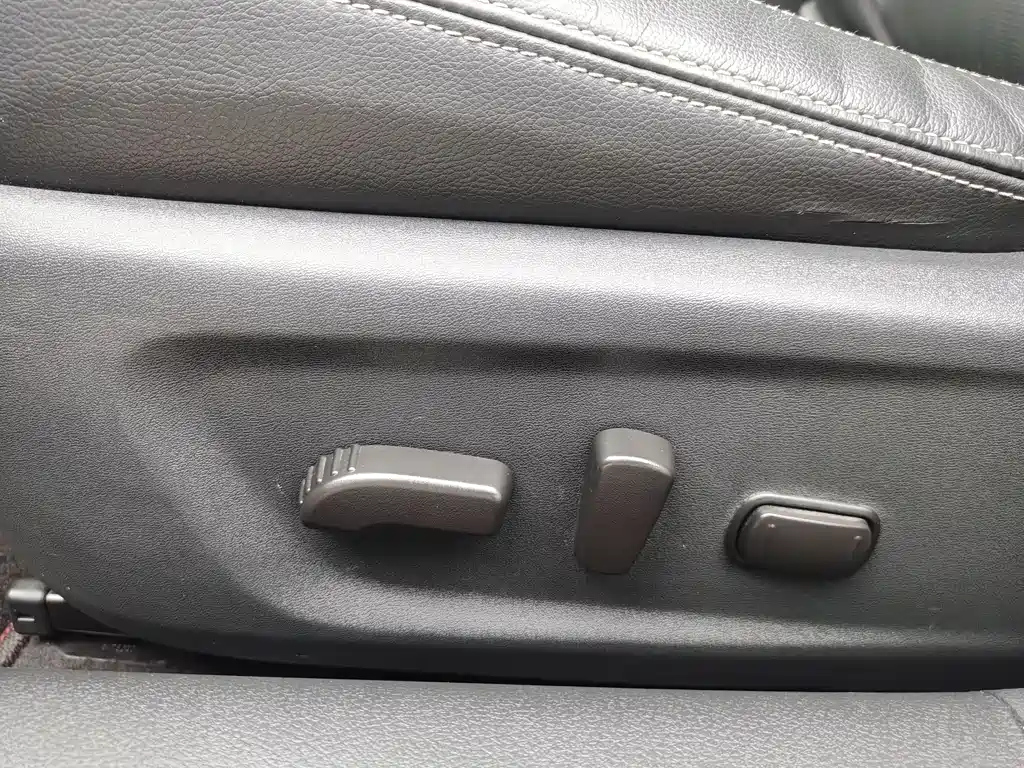 NISSAN TEANA 2019