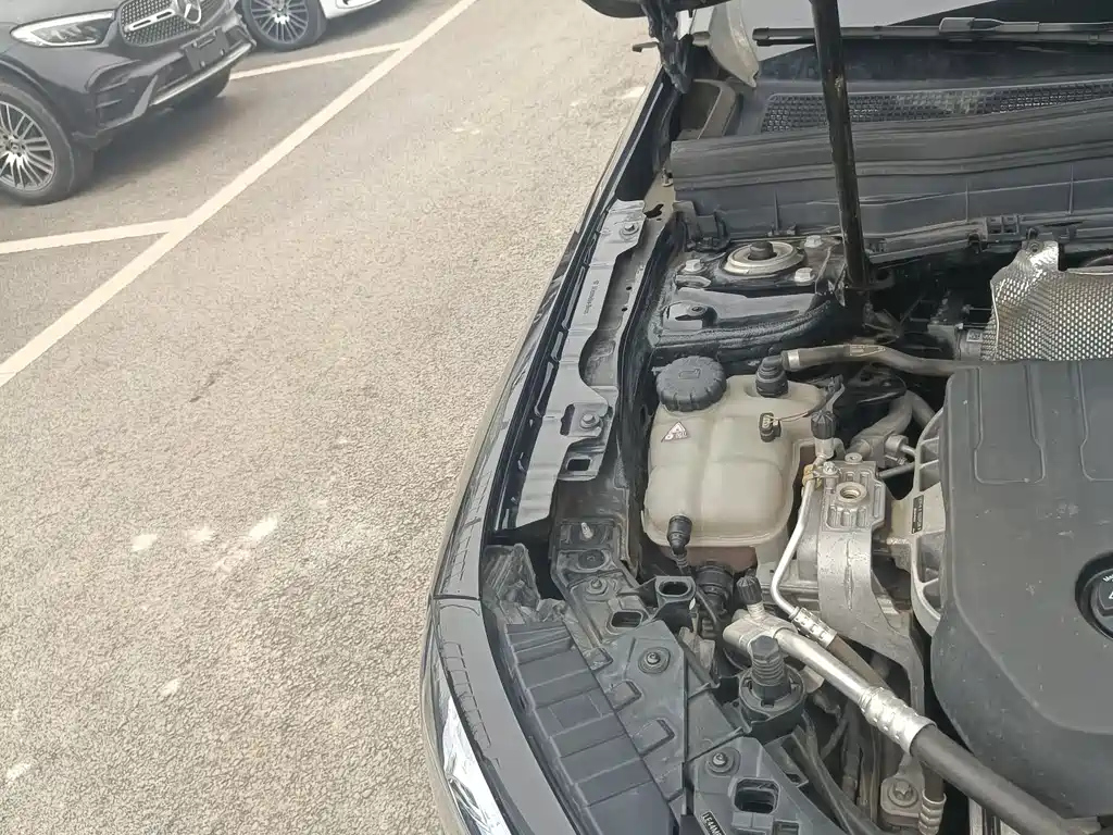 MERCEDES BENZ GLB 2022