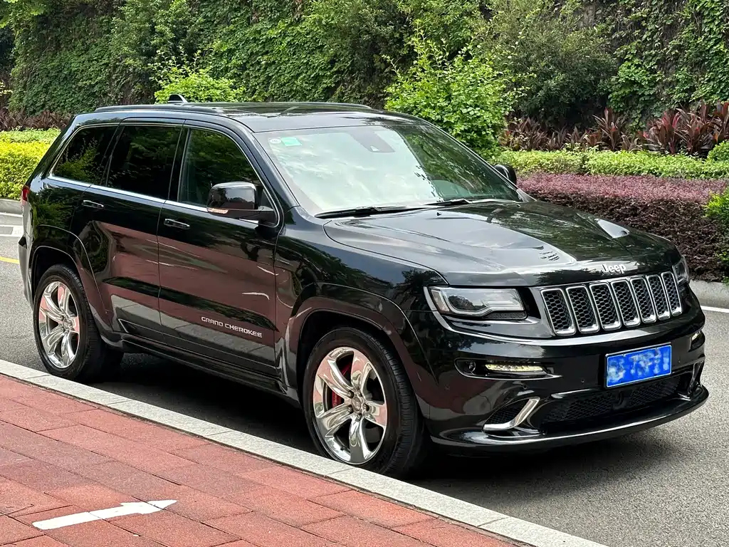JEEP GRAND CHEROKEE SRT 2014