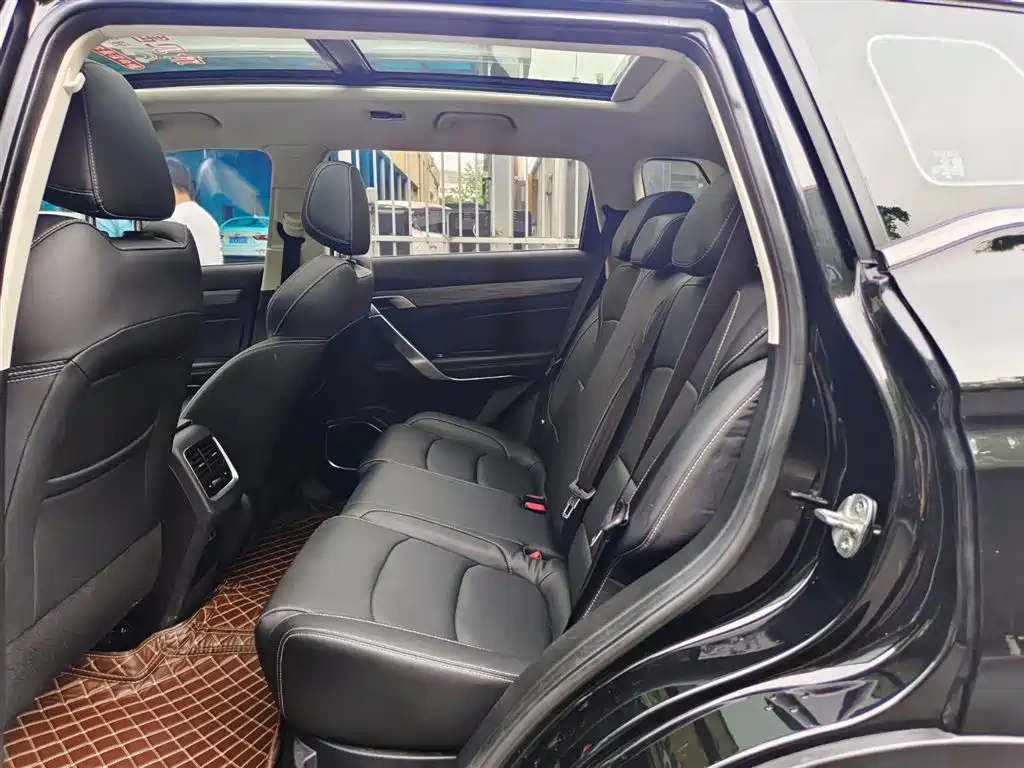 GEELY AUTO BOYUE 2021
