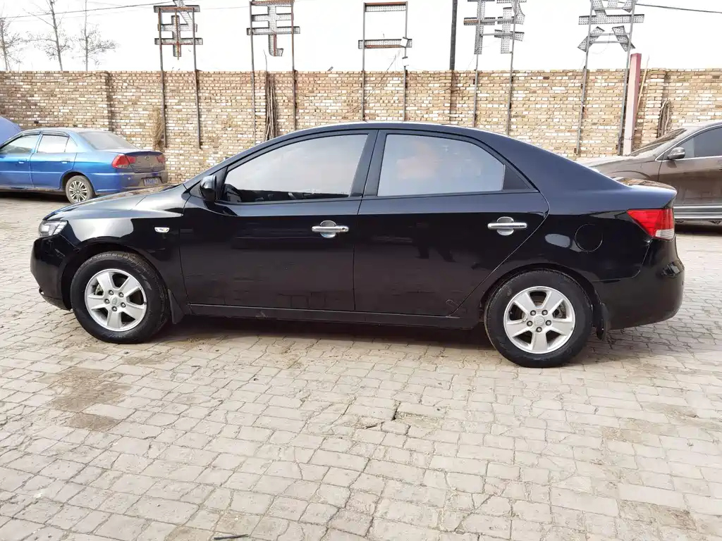 KIA FORTE 2012