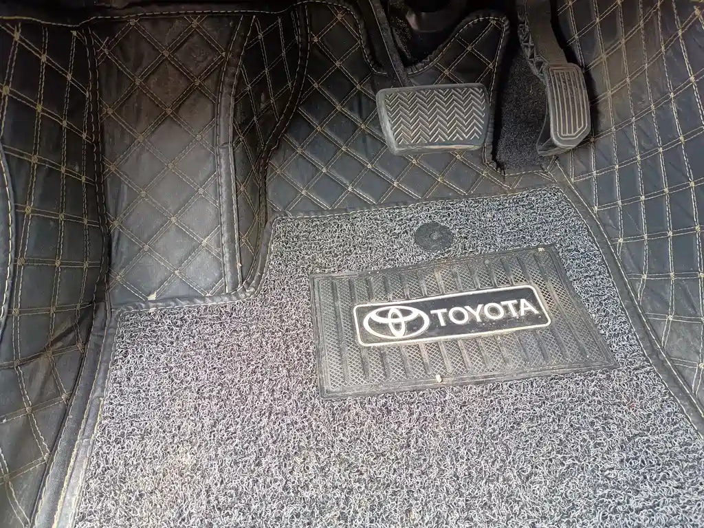 TOYOTA RAV4 RONGFANG 2017
