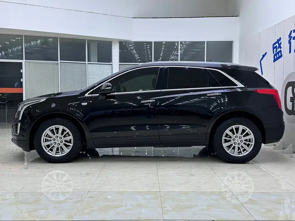 CADILLAC XT5 2019