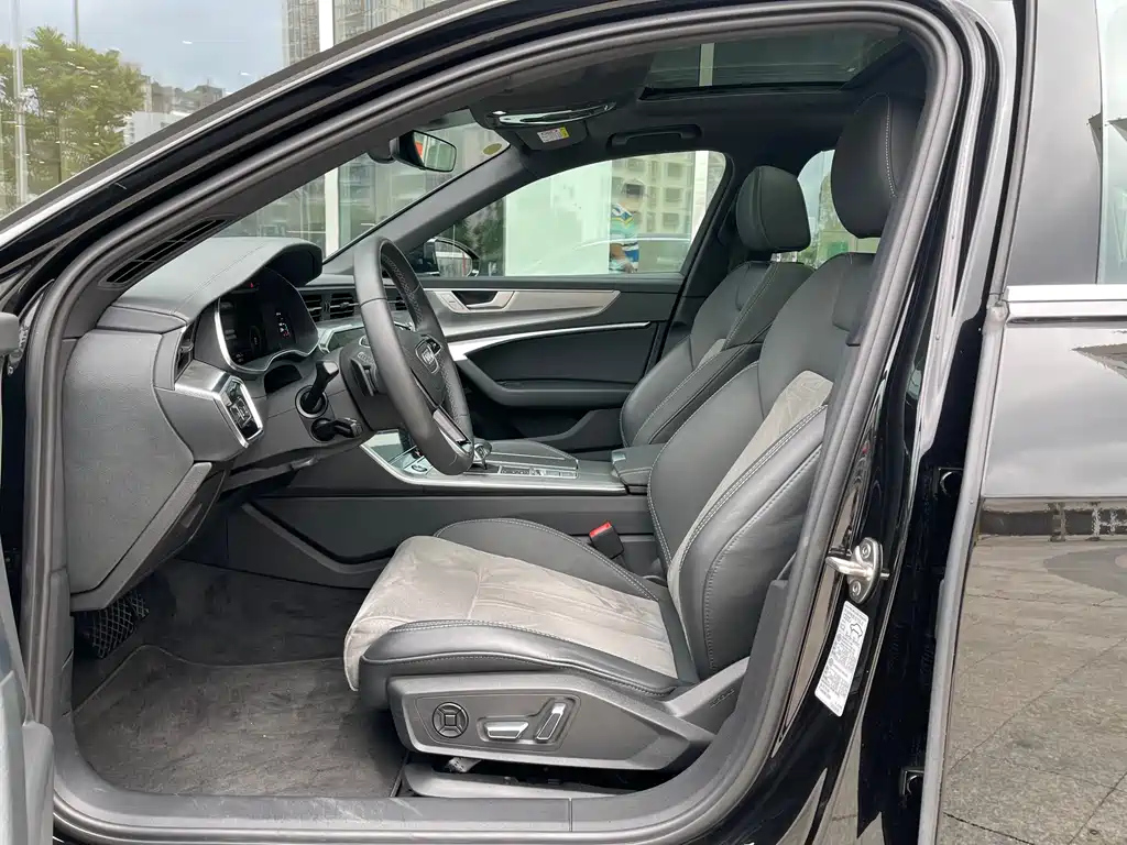 AUDI A6L 2023